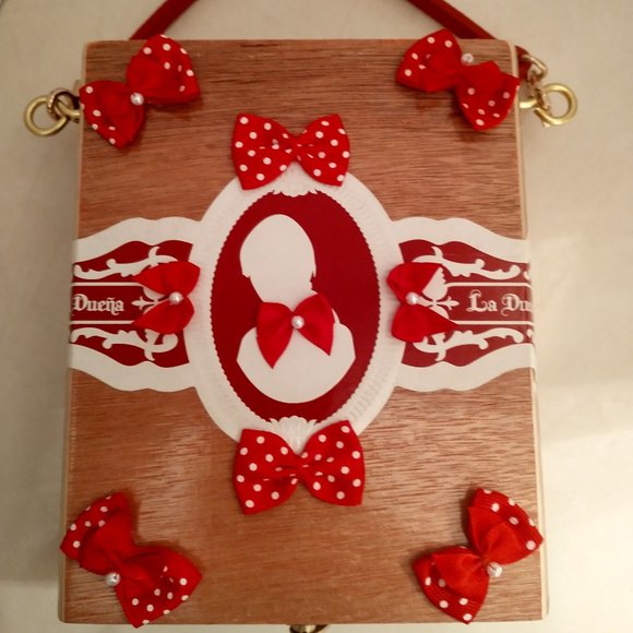 Original Suenos de Saundra Upcycled LA DUENA Cigar Box Purse - Picture 8 of 12